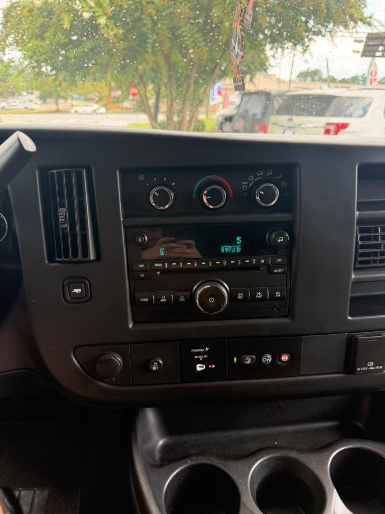 2016 Chevrolet Express - $13,900
