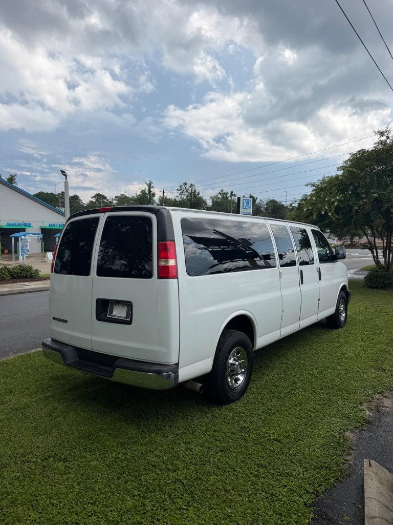 2016 Chevrolet Express - $13,900
