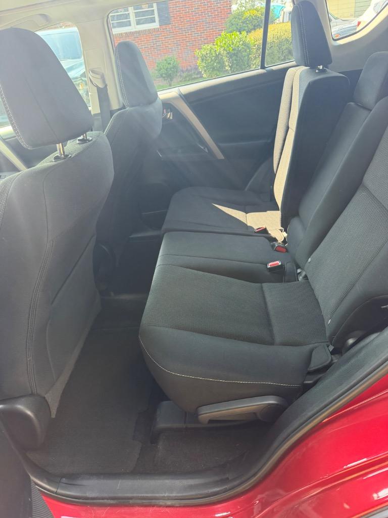2017 Toyota RAV4 - $18,900
