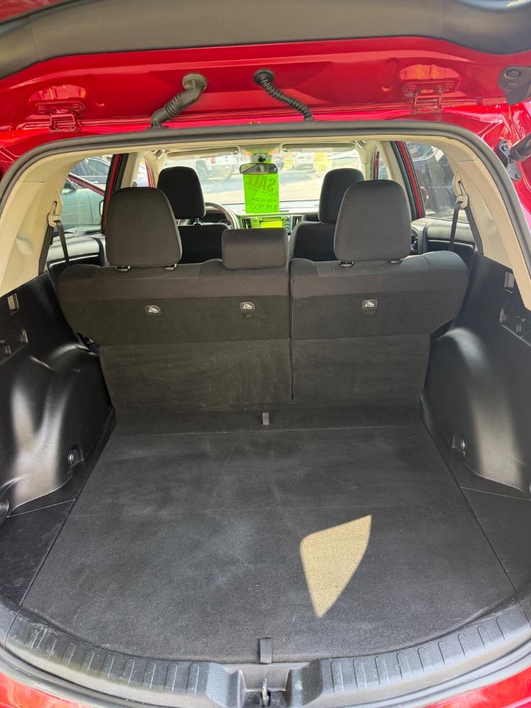 2017 Toyota RAV4 - $18,900