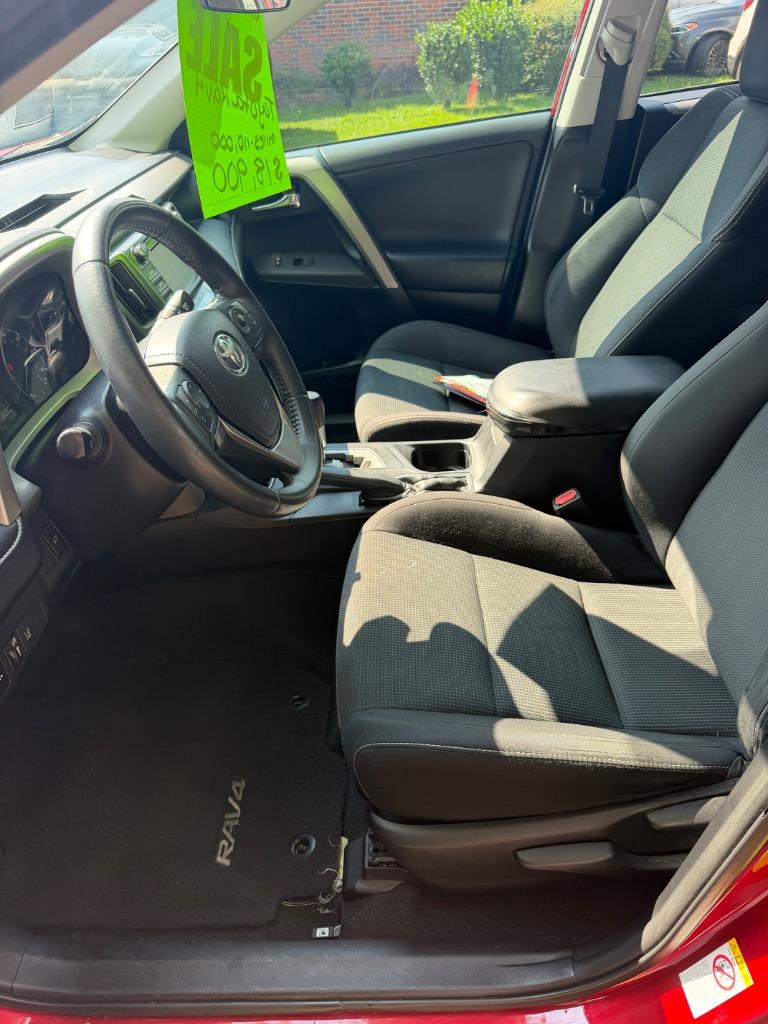 2017 Toyota RAV4 - $18,900