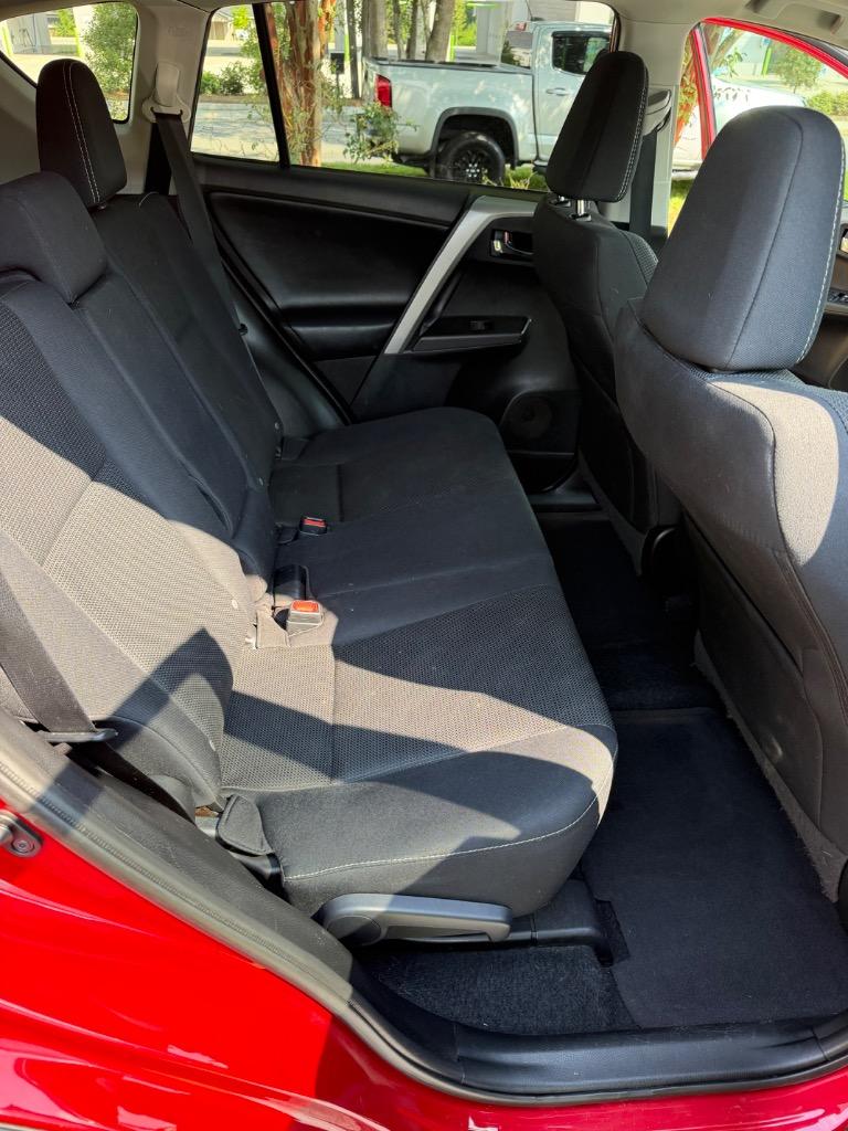 2017 Toyota RAV4 - $18,900