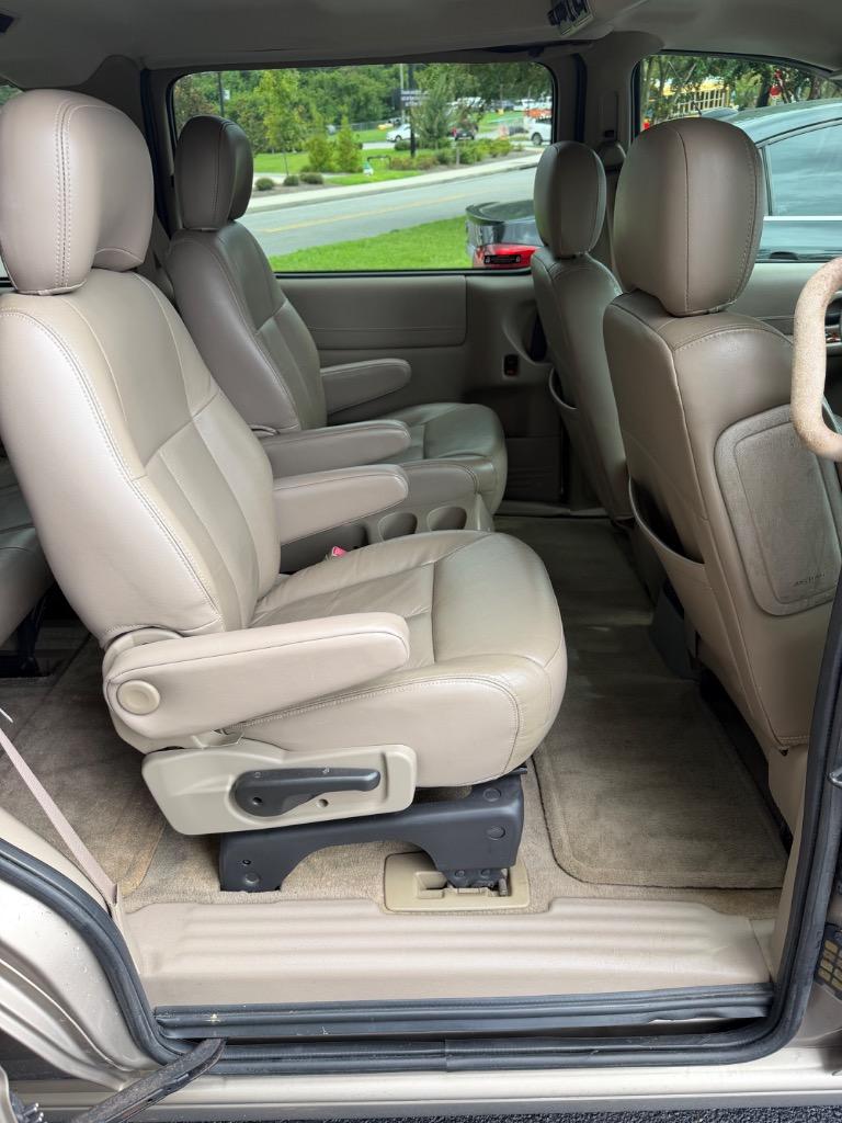 2002 Oldsmobile Silhouette - $4,900