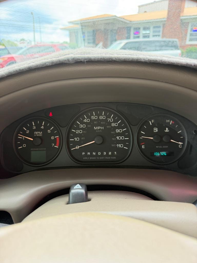 2002 Oldsmobile Silhouette - $4,900