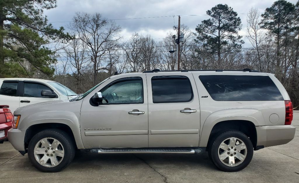2007 Chevrolet Suburban - $5,990