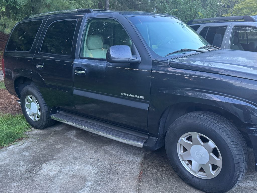 2002 Cadillac Escalade - $4,500