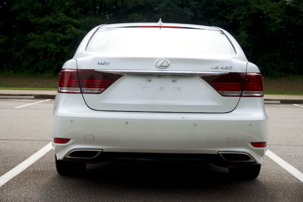 2017 Lexus LS - $22,990