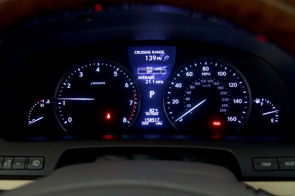 2017 Lexus LS - $22,990