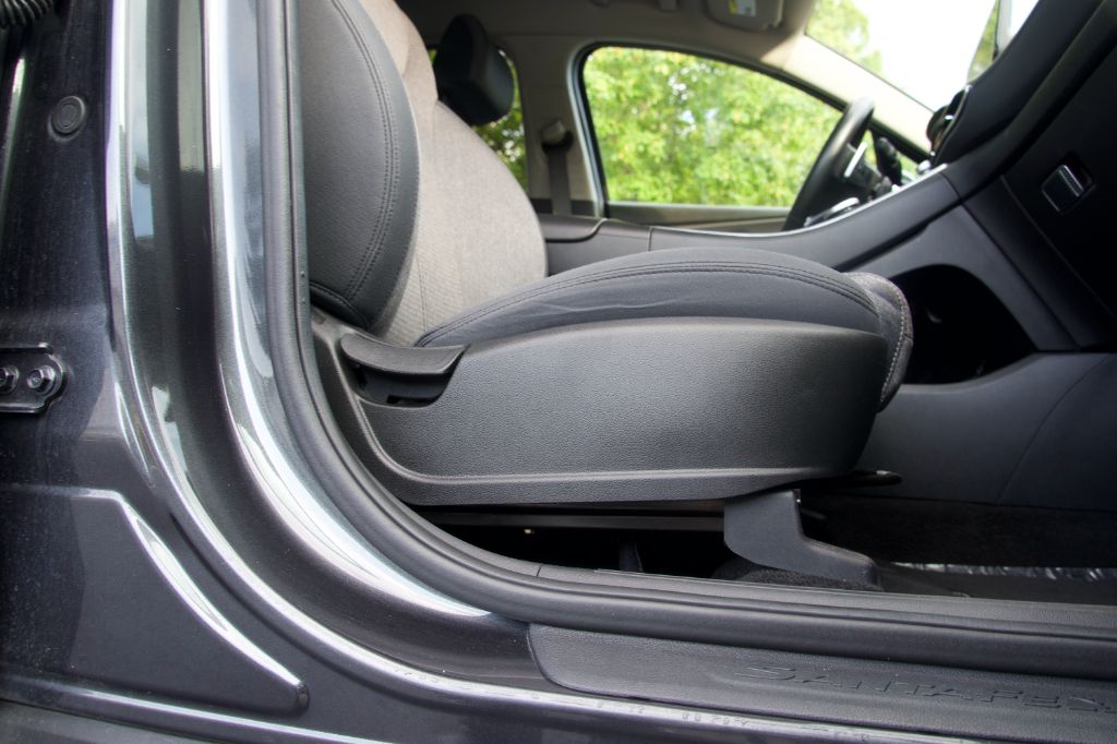 2023 Hyundai Santa Fe - $16,899