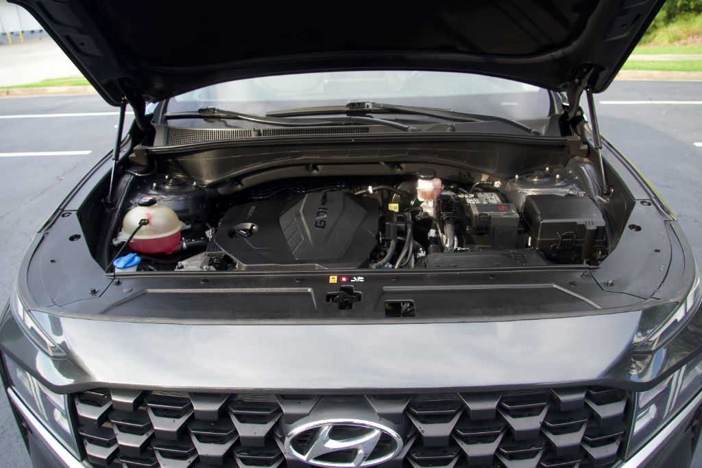 2023 Hyundai Santa Fe - $16,899
