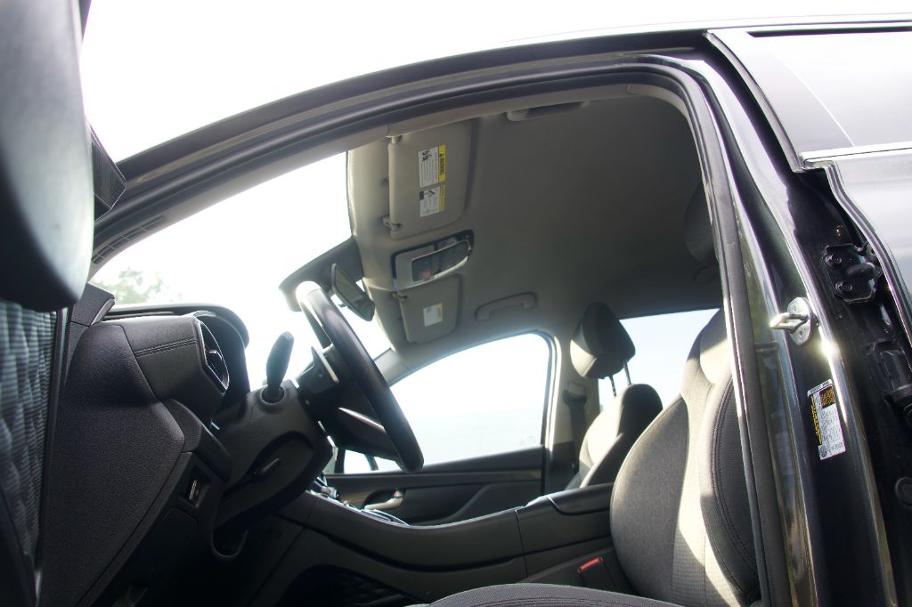 2023 Hyundai Santa Fe - $16,899