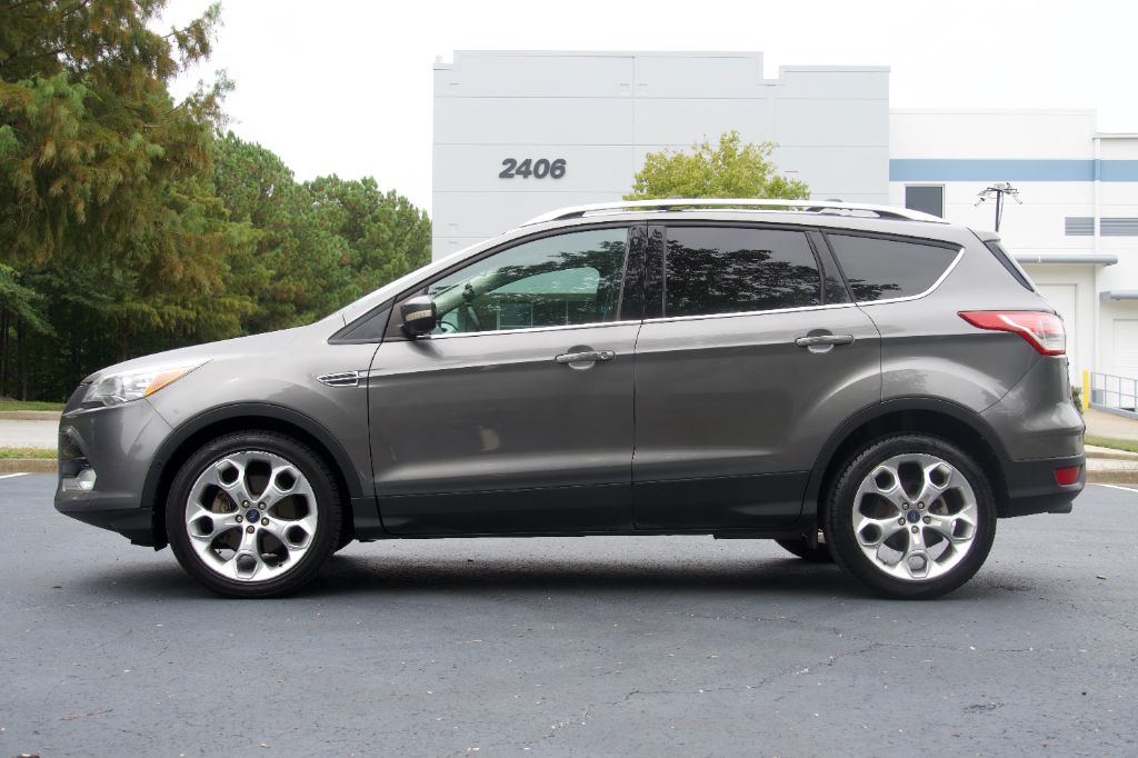 2013 Ford Escape - $8,999