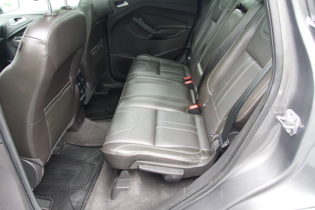 2013 Ford Escape - $8,999