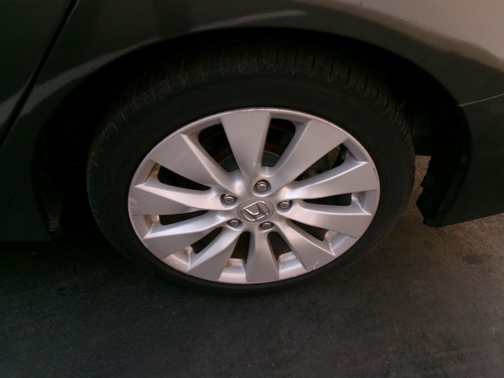 2013 Honda Accord - $8,995