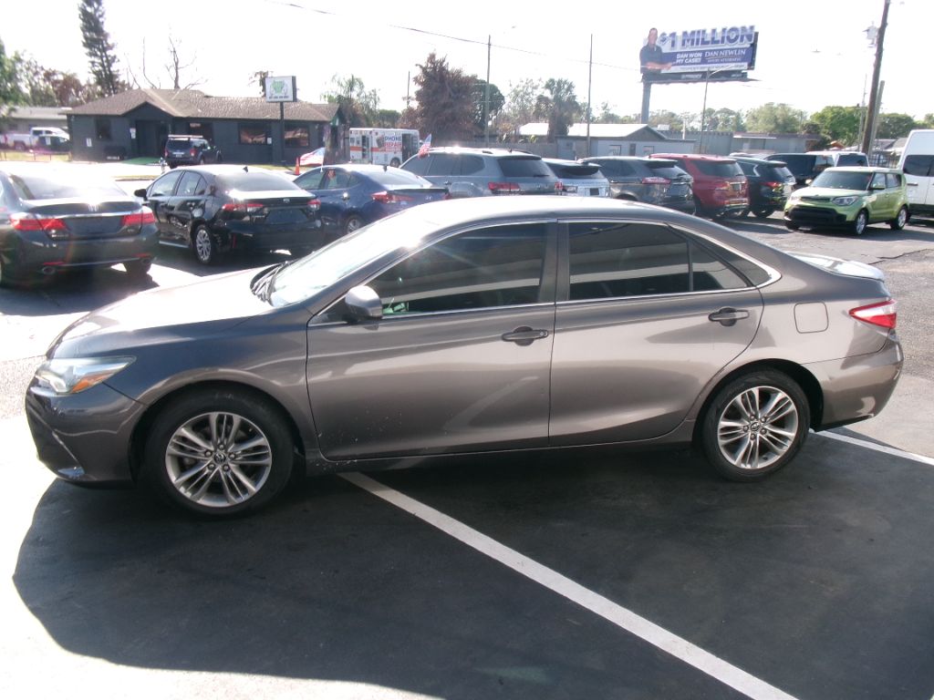 2016 Toyota Camry - $9,999