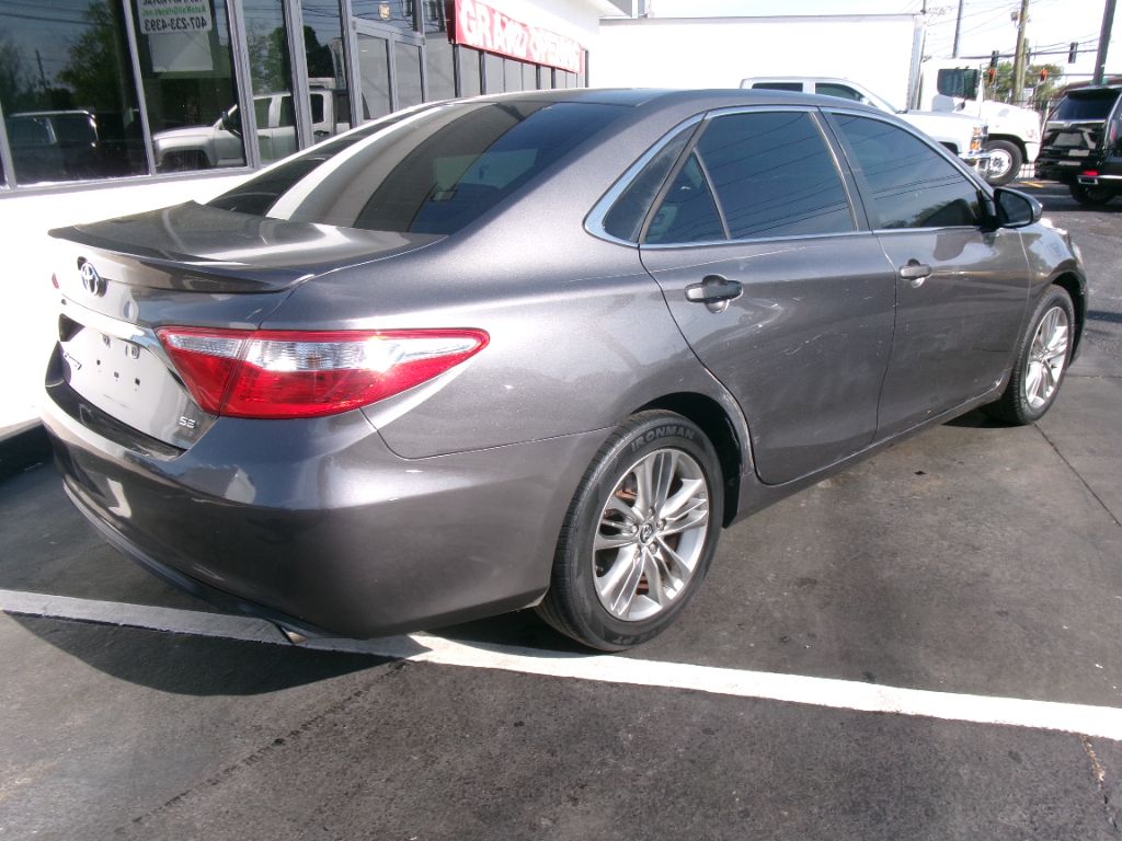 2016 Toyota Camry - $9,999