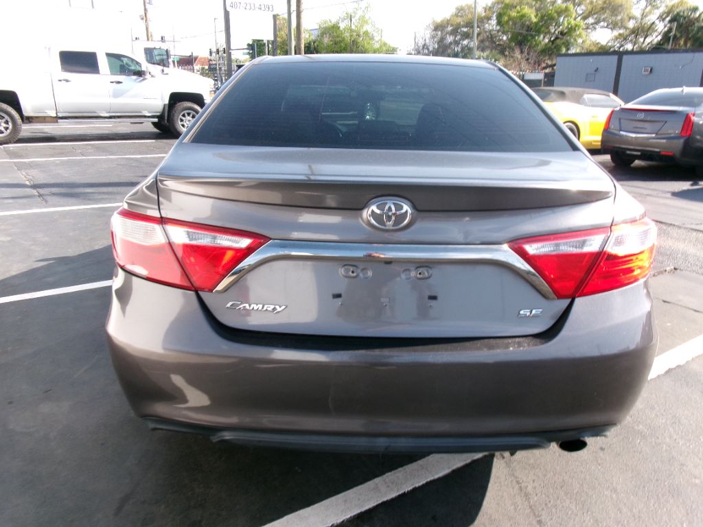 2016 Toyota Camry - $9,999