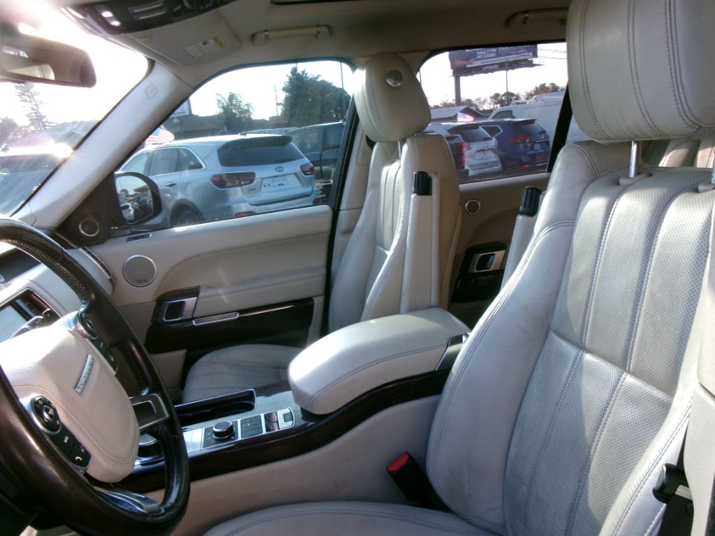 2014 LAND ROVER Range Rover - $11,999