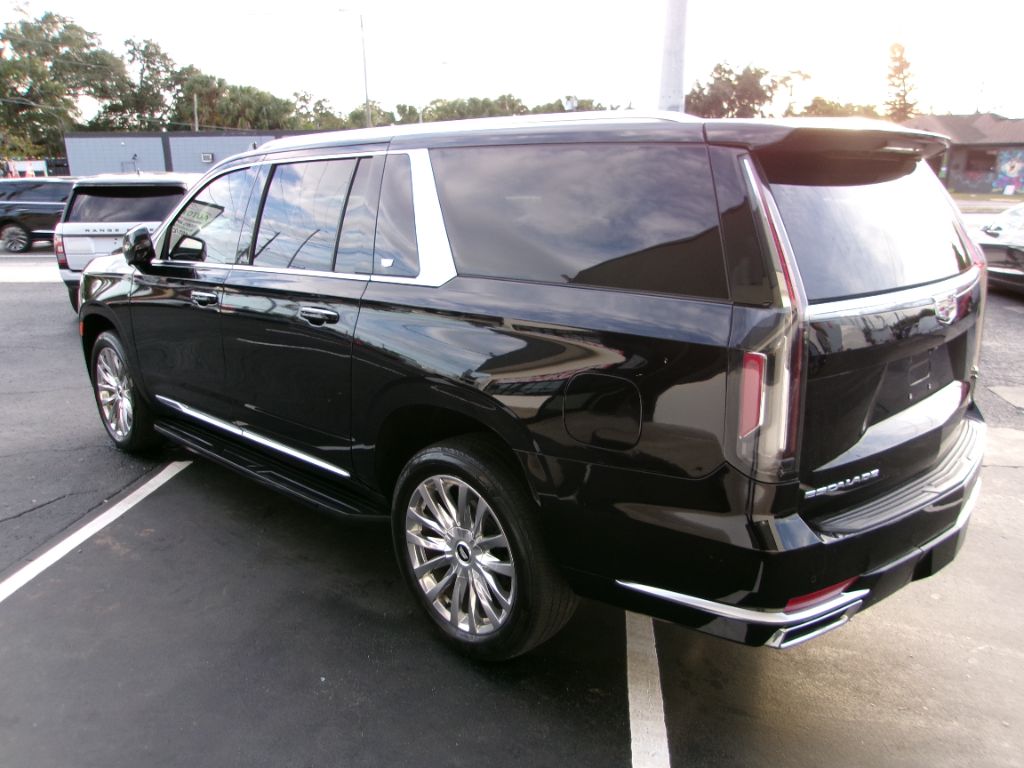2022 Cadillac Escalade - $64,999