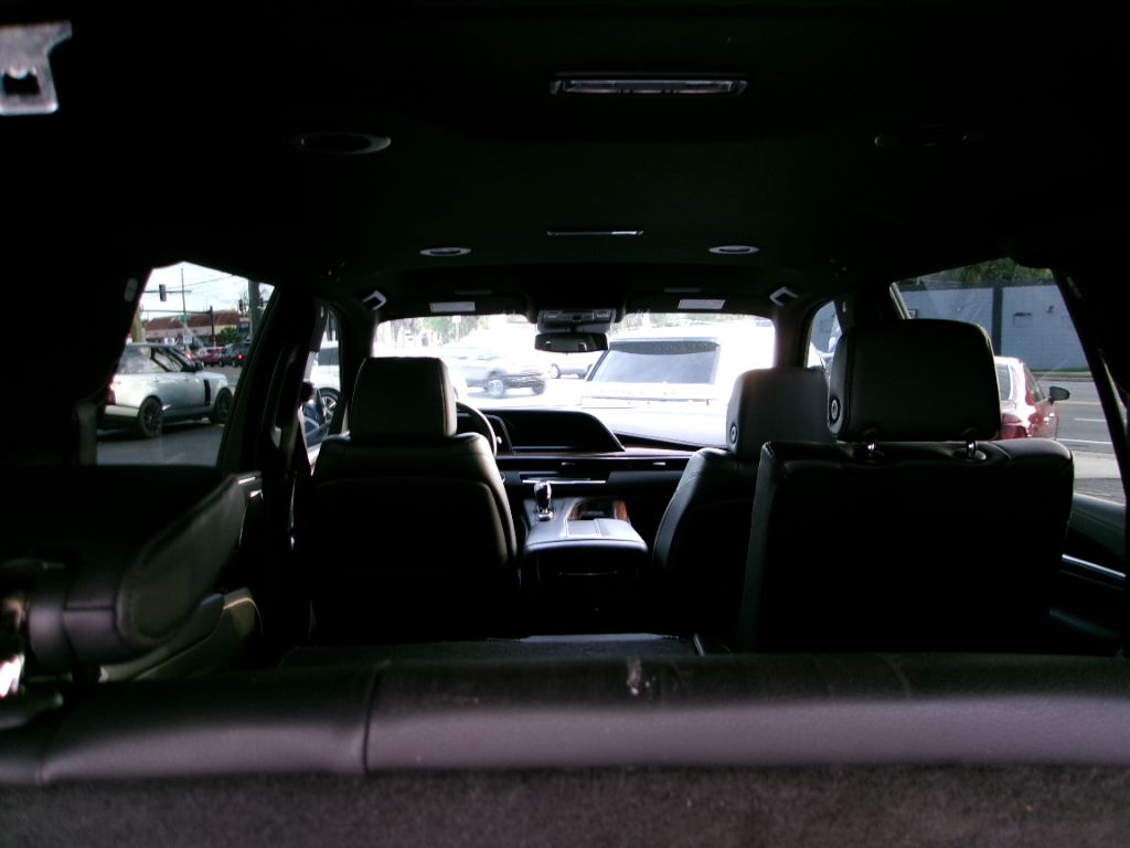 2022 Cadillac Escalade - $64,999
