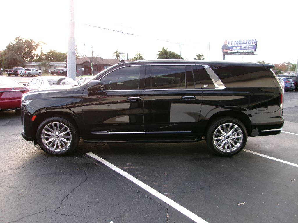 2022 Cadillac Escalade - $64,999