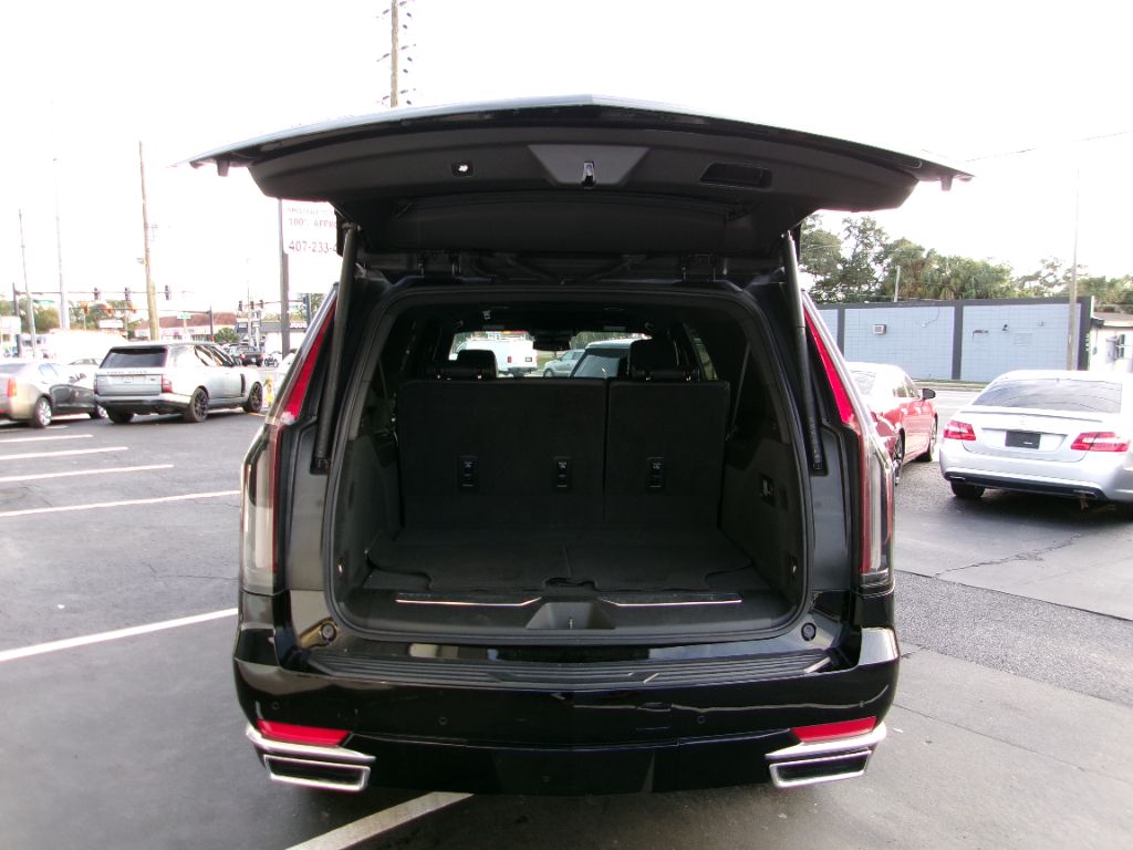 2022 Cadillac Escalade - $64,999