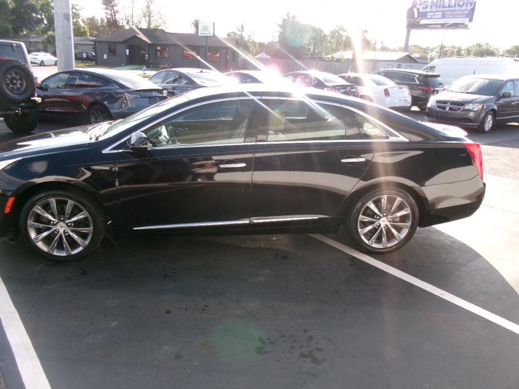 2013 Cadillac XTS - $9,999