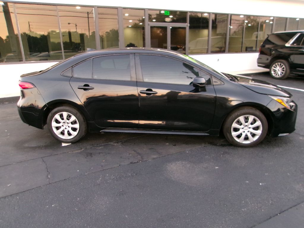 2022 Toyota Corolla - $14,995
