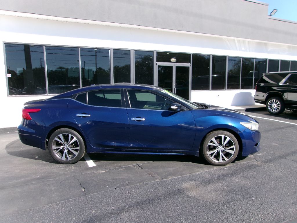 2016 Nissan Maxima - $7,999