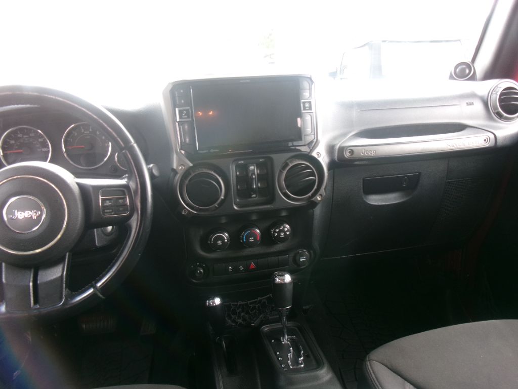 2013 Jeep Wrangler - $14,999