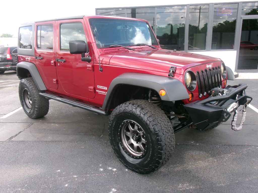2013 Jeep Wrangler - $14,999