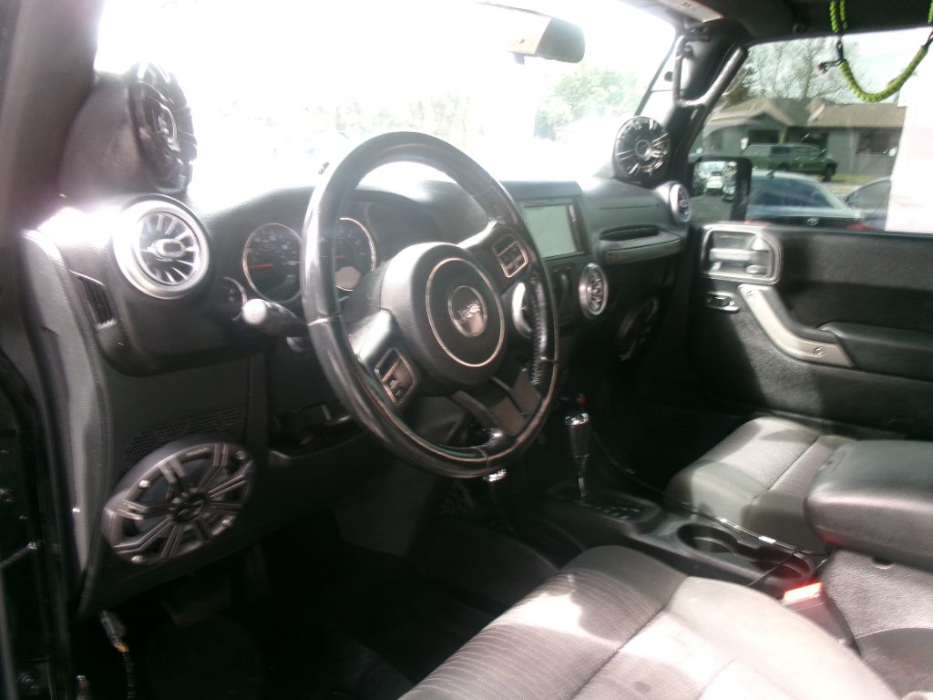 2011 Jeep Wrangler - $17,999