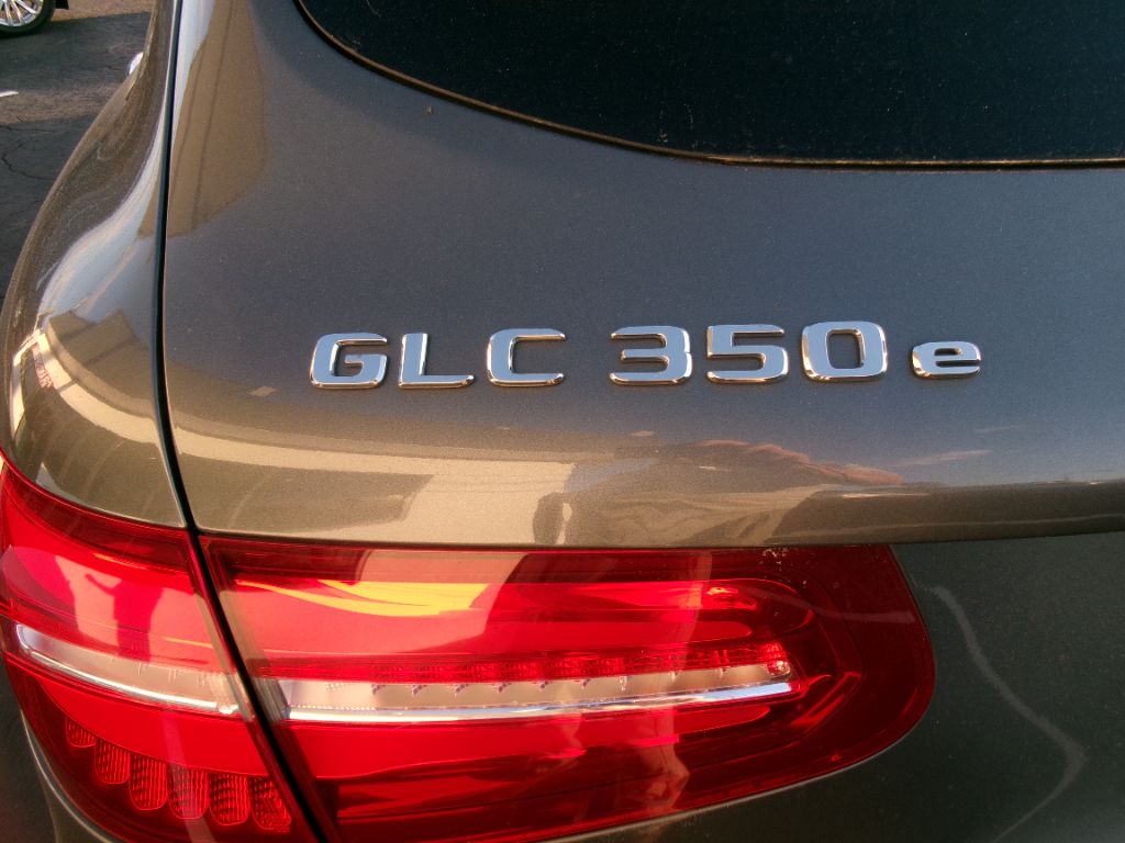 2019 Mercedes-Benz C-Class - $16,999