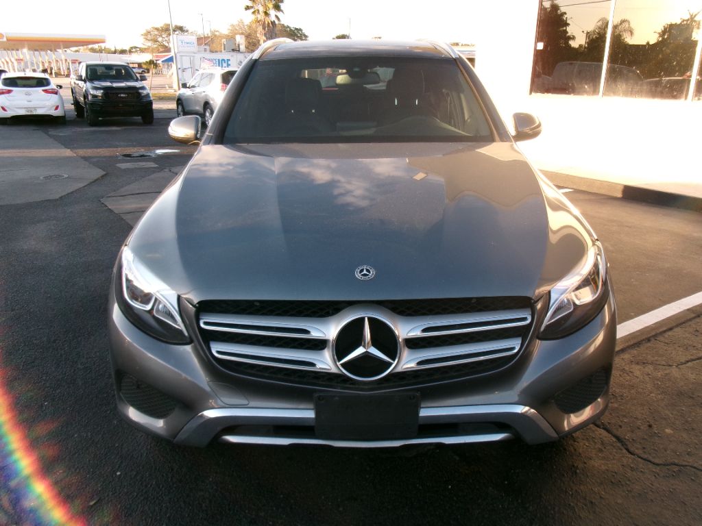2019 Mercedes-Benz C-Class - $16,999