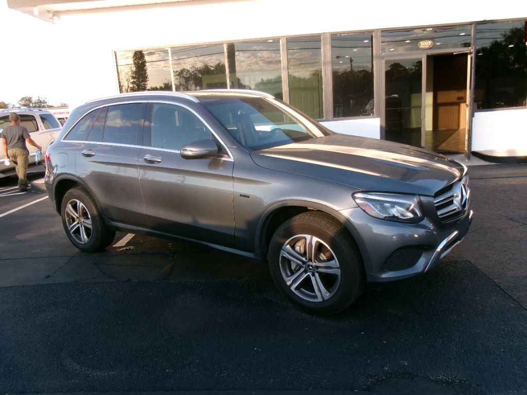 2019 Mercedes-Benz C-Class - $16,999