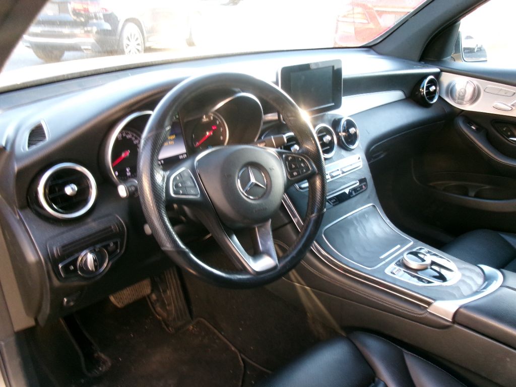 2019 Mercedes-Benz C-Class - $16,999