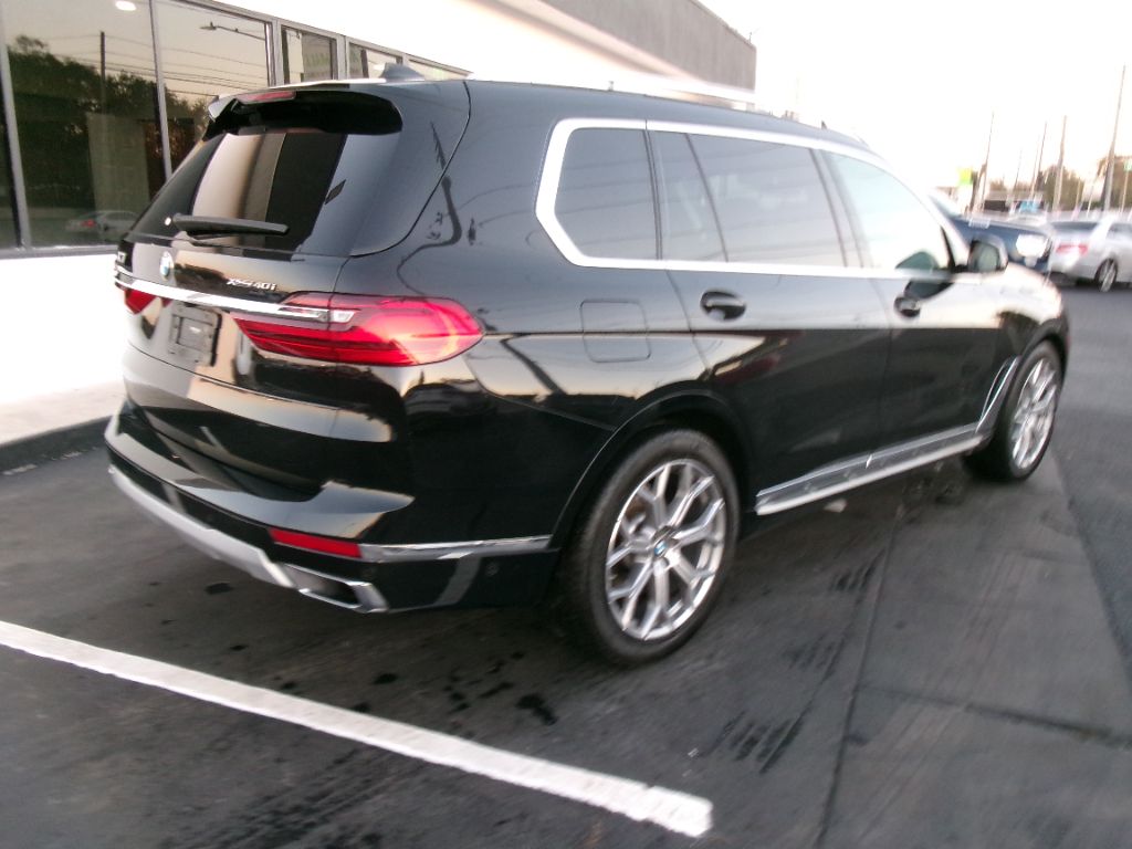 2021 BMW X7 - $36,999