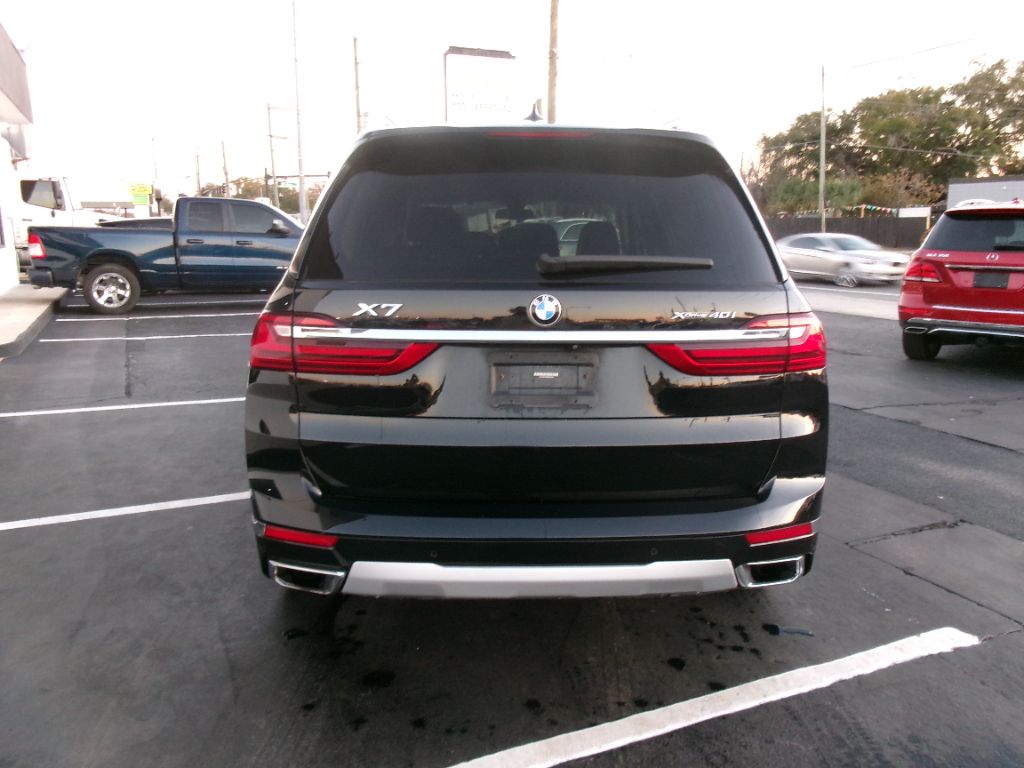 2021 BMW X7 - $36,999