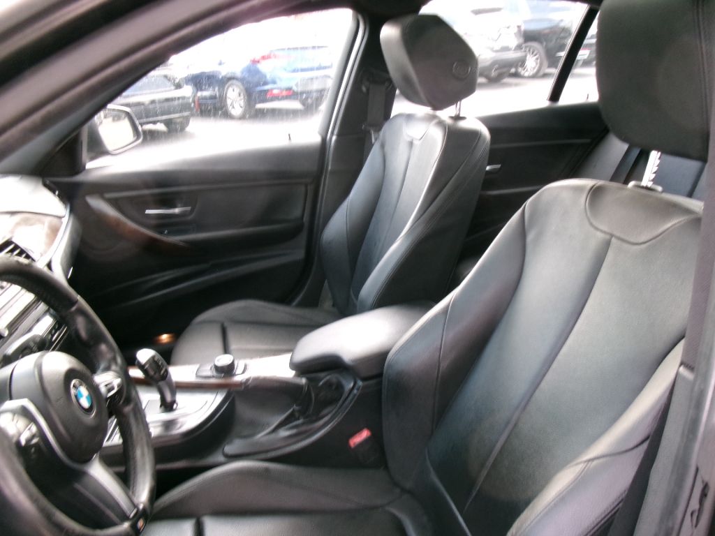 2015 BMW 320i - $10,999