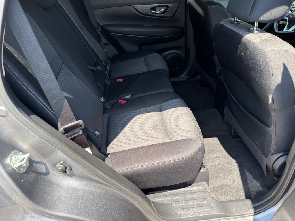 2020 Nissan Rogue - $10,500