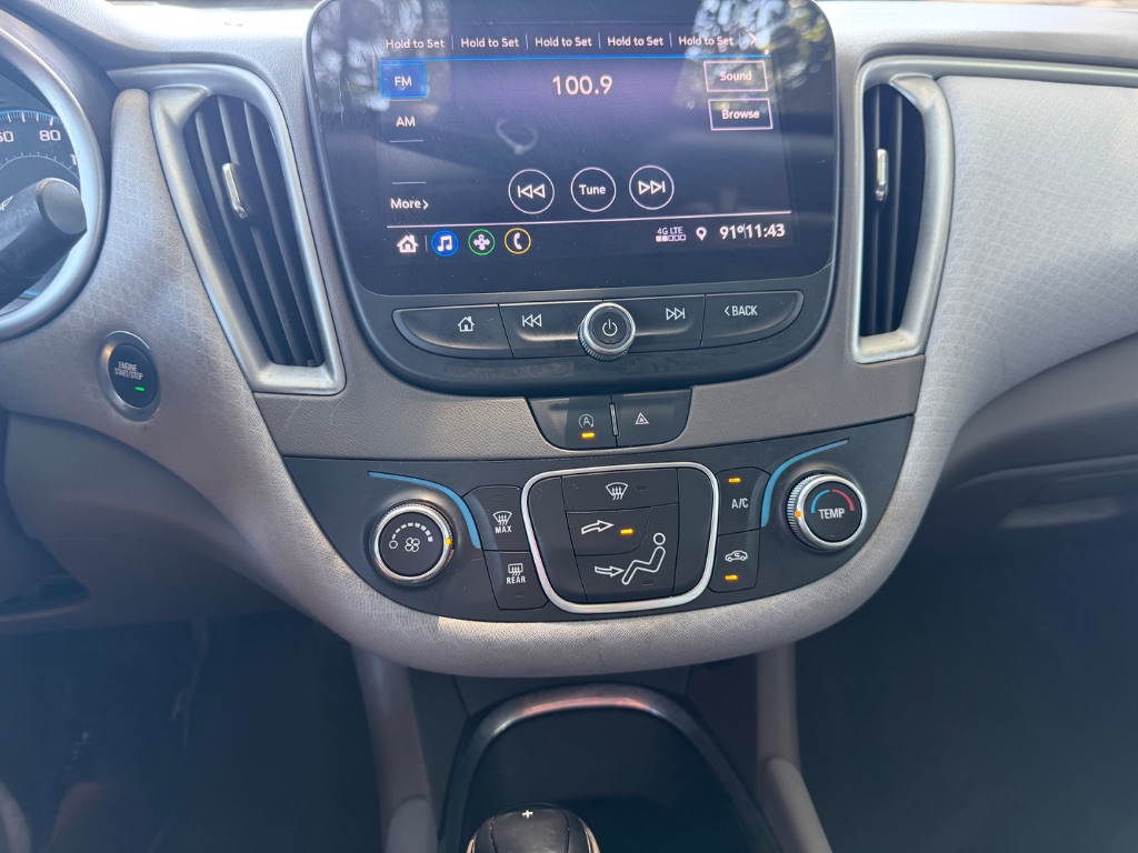 2020 Chevrolet Malibu - $7,900