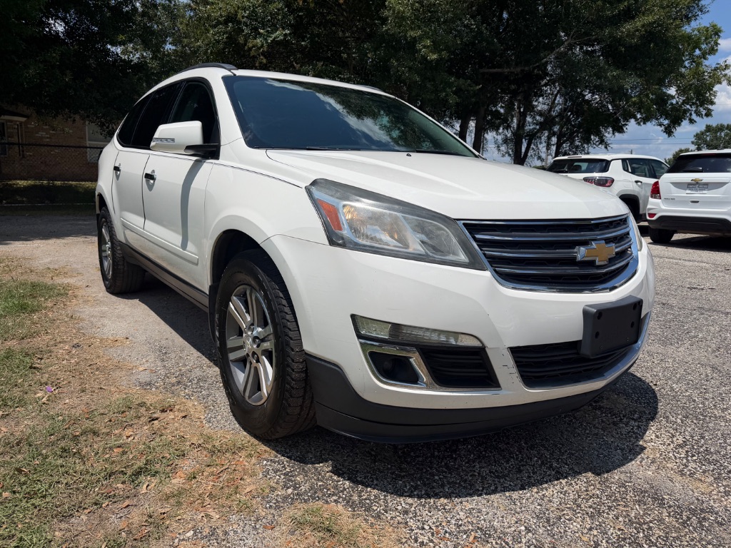 2015 Chevrolet Traverse - $5,900