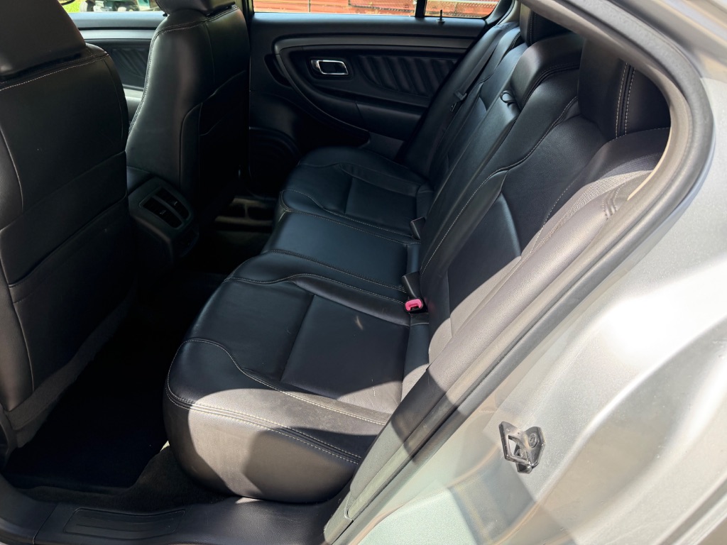 2012 Ford Taurus - $4,900