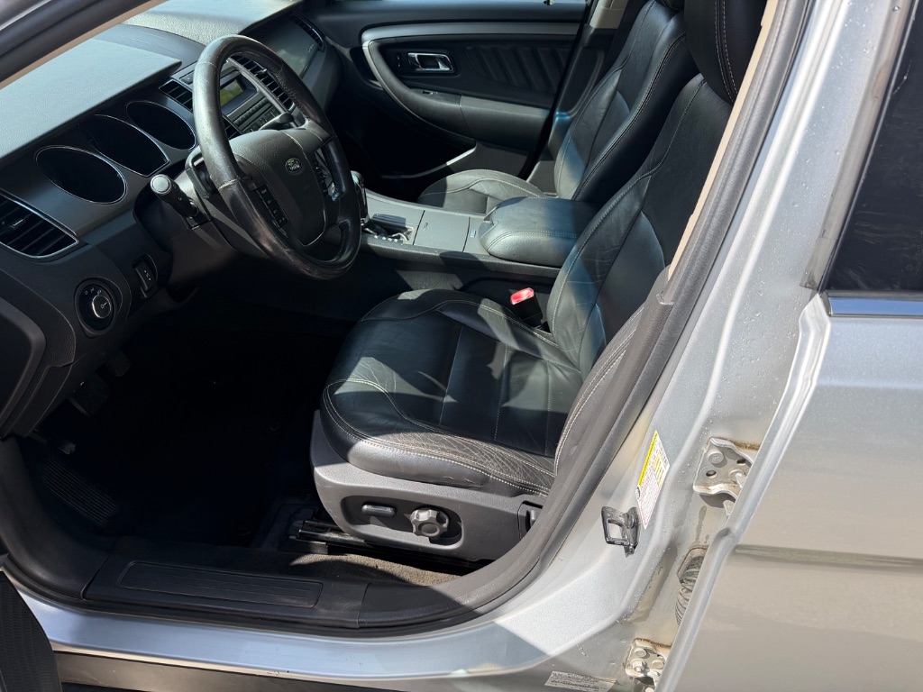 2012 Ford Taurus - $4,900