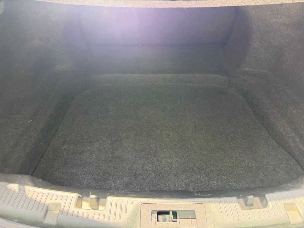 2012 Ford Taurus - $4,900