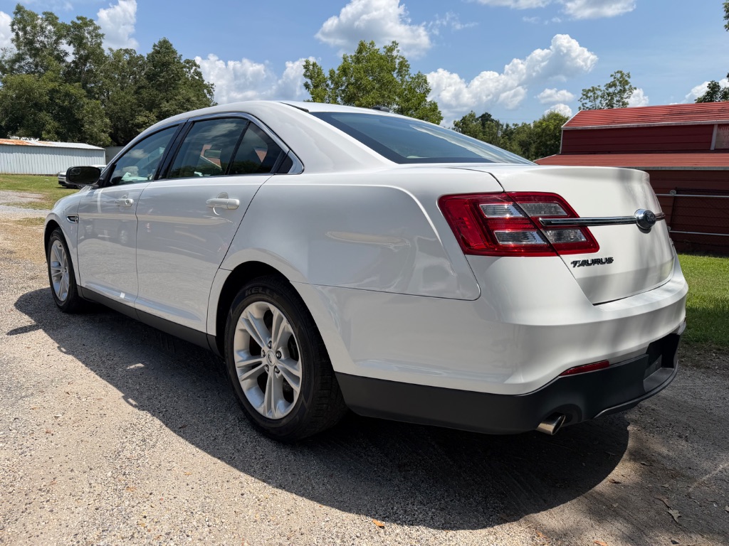 2017 Ford Taurus - $6,900
