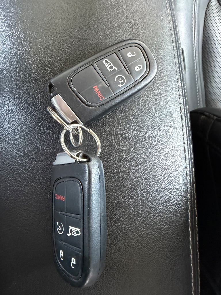 2019 Jeep Cherokee - $10,500
