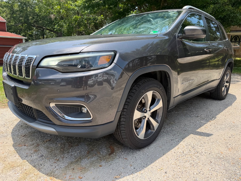2019 Jeep Cherokee - $10,500