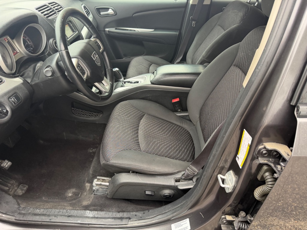 2016 Dodge Journey - $6,900