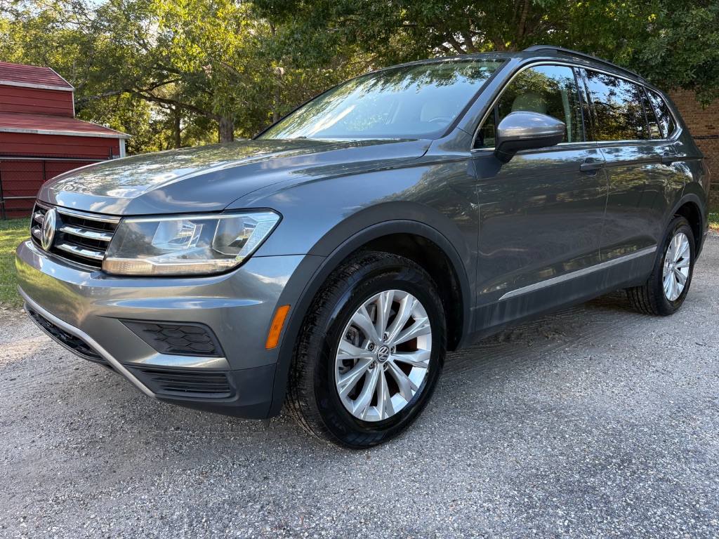 2018 Volkswagen Tiguan - $9,800